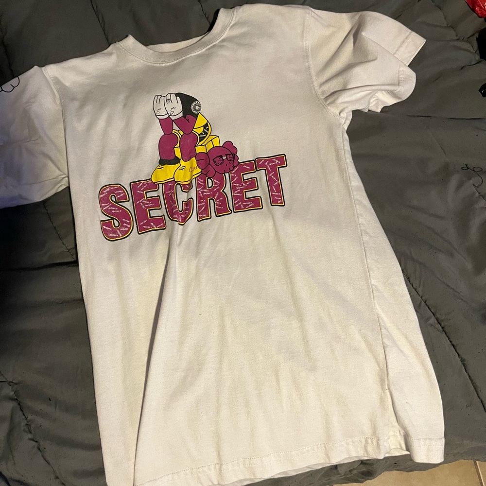KAWS - Secret Headless. Rare T Shirt (Size Small)